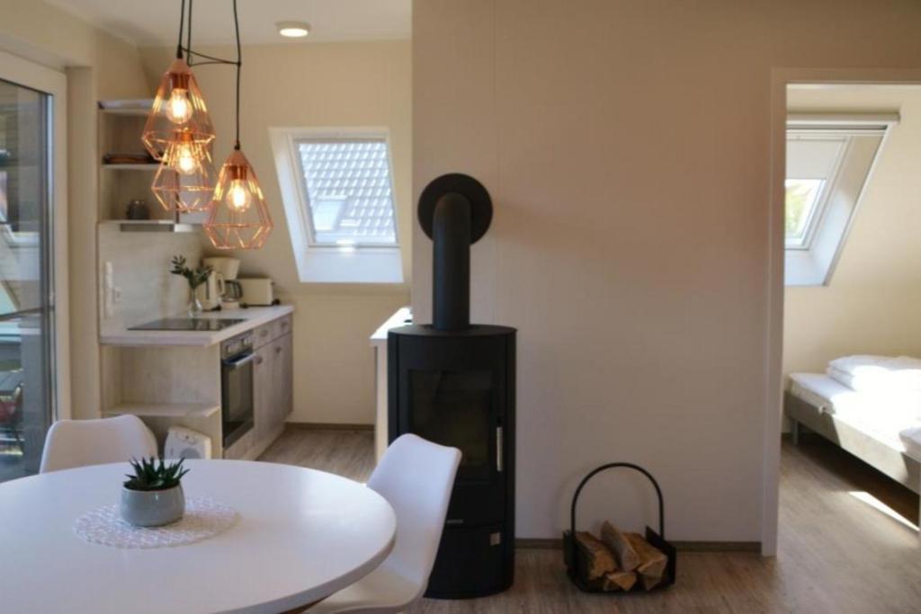 U16 Og - Komfortable Ferienwohnung Mit Kamin, Wlan Und Seeblick Marienfelde ภายนอก รูปภาพ